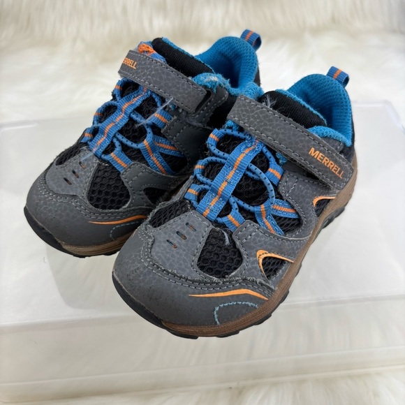 Merrell Gray and Blue Sneakers with Rugged Design size 7 kids - Picture 4 of 9